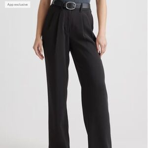 Quince - NWT - In Original Packaging - Stretch Crepe Pleated Wide Leg Pants